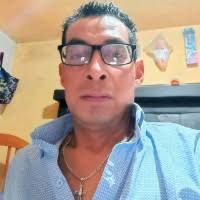 100+ "Armando Corral" profiles