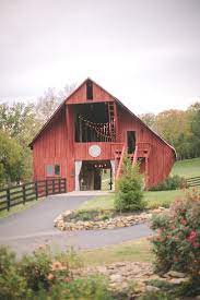 I Am So In Love With Southall Barn In Franklin Tn They Rent It Out For Weddings And Events Also Has A Farm Country Barns Barn Old Barns