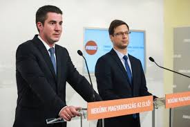 Magánál nagyobb hamis gazembert nem hordott a föld a hátán. Megalakult A Fidesz Parlamenti Frakcioja Kocsis Mate A Frakciovezeto Jozsefvaros Hu