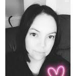 Danielle Harren's Instagram, Twitter & Facebook