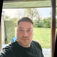 10+ "Robert Pesch" profiles