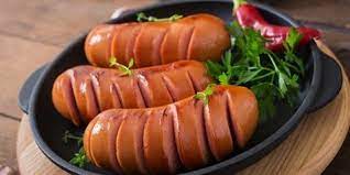Terkadang dengan alasan kesibukan, para ibu rumah tangga memilih untuk menyajikan makanan siap saji yang langsung siap dalam beberapa menit. 9 Cara Membuat Sosis Sendiri Dengan Mudah Anti Ribet Dan Terjamin Kualitasnya Kapanlagi Com