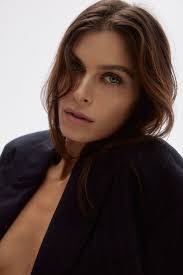 Pamela Bernier's Instagram, Twitter & Facebook