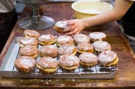 7 żółtek z jajek kurzych. Prosty Przepis Na Paczki Na Tlusty Czwartek 2021 Domowe Paczki Tradycyjne Jak Zrobic Krok Po Kroku Dobre Paczki Jak U Babci 9 02 2021 Nowa Trybuna Opolska