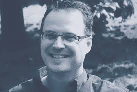 Meet Plumb's Veterinary Experts: Trusted Drug Reference Team