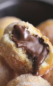 Recette Petits Beignets Au Chocolat En Video Recette Recette Beignet Sucre Recette Beignet Chocolat Beignets Chocolat
