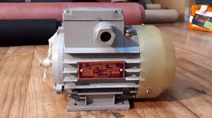 как подключить двигатель от стиральной машины с 6 выводами Kak Podklyuchit Dvigatel 380 Volt K 220 Volt Youtube