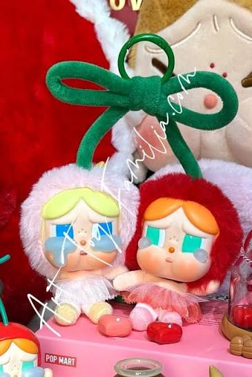 POP MART Crybaby Crying For Love Series-Vinyl Plush Hanging Card (Love You  Cherry Much) – Art Toy Familia