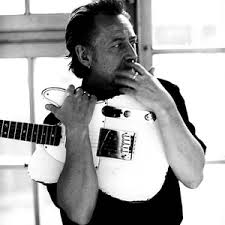 View all credits 1 1. Bla Range Rover Ulf Lundell Lyrics Song Meanings Videos Full Albums Bios