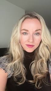 Anastasia Henry's Instagram, Twitter & Facebook