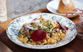 A boire et à manger, νάντη: A Boire Et A Manger Caroline Ovrd