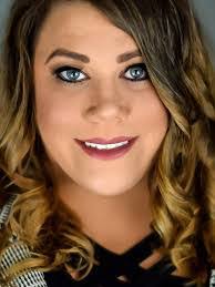 Amanda Allgood's Instagram, Twitter & Facebook