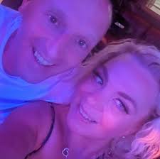 Thank you to Loose Women for having me 🤗 If you missed it, you can watch  back now. I loved talking about the amazing 65 years I've had in music and  my