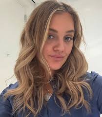 Creamy Blonde 🍦 Color by Gina @gina.lauren Styled by Megan  @megtangermanhair #redken #cutlersalon #blonde #nycblonde #nyccolorist  #highlights #nychair