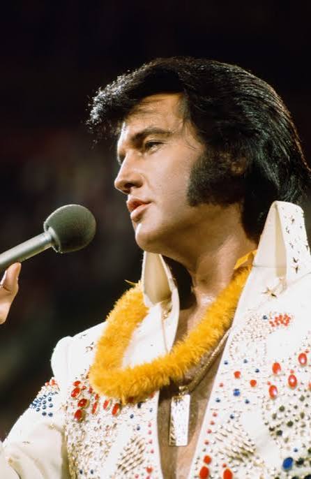 How Did Elvis Presley Die? - The True Story of Elvis Presley's Death