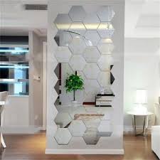 12 Pcs Autocollants Muraux De Miroirs 3d Hexagonaux Decor A La Maison Salon Autocollant Mural De Miroir Couleur D Argent En 2020 Miroir Hexagonal Decorer Miroir Decoration Murale Miroir