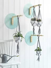 6 Ideas Para Customizar El Taburete Frosta De Ikea Ikea Outdoor Furniture Ikea Outdoor Diy Ikea Hacks