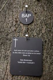 Zum Thema Friedwald Grabschmuck Spruche Trauer Bestattung