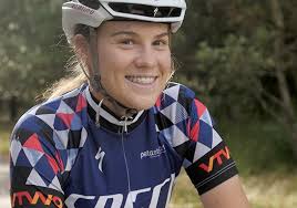 Anna-Leeza Hull (@AnnaLeezaHull)