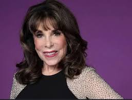 Can I be your besties for this Esther weekend