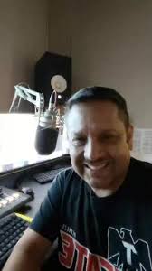 Ramiro Olvera (Offical Page) was live.