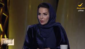 شاهد طبيبة سعودية في مستشفى الملك فيصل تشكك بـ ماء زمزم هذا ما قالته وفجر جدلا واسعا