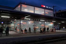Bitte sehen sie sich unsere aktuellen öffnungszeiten auf google maps an. Lucerne Station Shops And Opening Hours Sbb