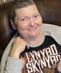 Rebecca Mott's Instagram, Twitter & Facebook