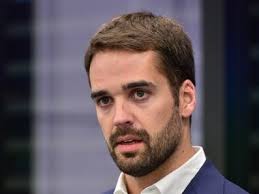 PSDB confirma fusão e quer Eduardo Leite como candidato à Presidência