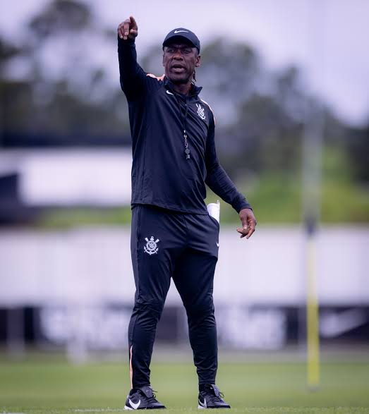 Seedorf no Corinthians: estreia &eacute; adiada por atraso no BID | Ge