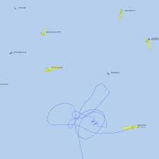 Satellite image ©2021 maxar technologies. Vor Havarie Im Suezkanal Kapitan Der Ever Given Malt Einen Penis Ins Meer Der Spiegel