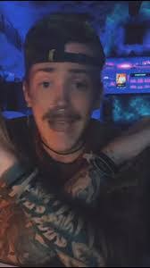 Scott Kloosterman's Instagram, Twitter & Facebook