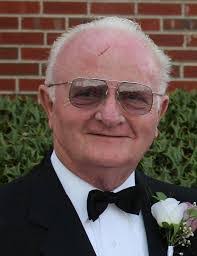 Diane Beal's Instagram, Twitter & Facebook