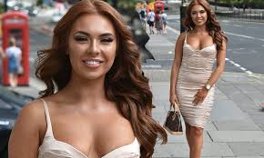 Newly single demi jones' home is fit for reality queen royalty. Love Island S Demi Jones Shows Off Her Ample Cleavage In A Busty Corset Dress Daily Mail Online