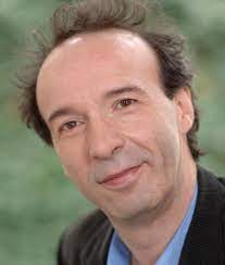 Garone has returned to a place much closer to collodi's darker tone in the storytelling, rather than the saccahrine treatment of disney. Venice Film Festival To Honour Roberto Benigni News Screen