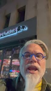 Eddie Bash's Instagram, Twitter & Facebook