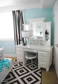 Set each mdf side panel into a bead of wood glue. 6 Ways To Diy A Makeup Vanity