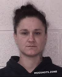 Leann Owen's Instagram, Twitter & Facebook