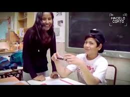 HUELLAS DE UN TIEMPO SINGULAR