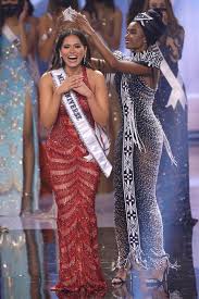 Congratulations to the newly crowned miss universe, zozi tunzi from south africa. Ry1xnhrpszie7m