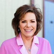 Emily Stich's Instagram, Twitter & Facebook