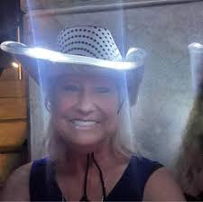 I just found out Lynn Terry Whitehead passed away in her sleep. I've know  Lynn since i was 18 years old. Everytime i would see her , she was always  smiling. Sweet