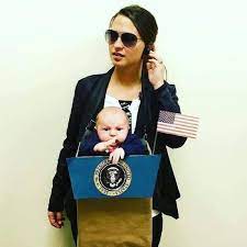 76 Genius Halloween Costume Ideas For Parents With Baby Carriers Bored Panda