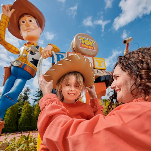 Disneyland® Paris: Ticket + Vervoer per trein vanuit Parijs