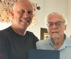 COMMUNITY: YOUTH LEADERS