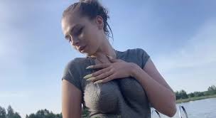 Стримерша михалина porn video on BrownPorn