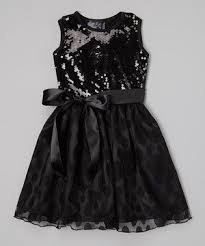 This Black Sequin Dress Infant Toddler Girls By Dreaming Kids Is Perfect Zulilyfinds Moda Para Meninas Vestido Paete Preto Estilo Menino