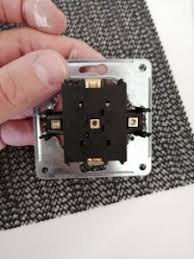 steckdose anschliessen funktioniert nicht