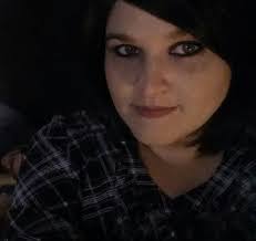 Shannon Fleenor's Instagram, Twitter & Facebook