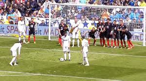 Check spelling or type a new query. Terlengkap Peraturan Sepak Bola Serta Penjelasannya Kickoff Sepak Bola